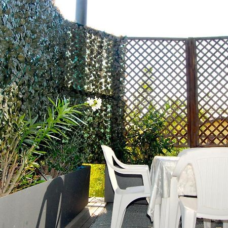 Le Vele Affittacamere Desenzano del Garda Exterior foto