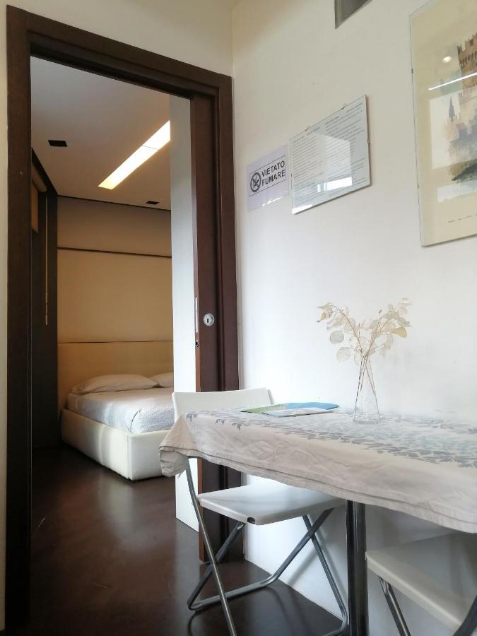 Le Vele Affittacamere Desenzano del Garda Exterior foto