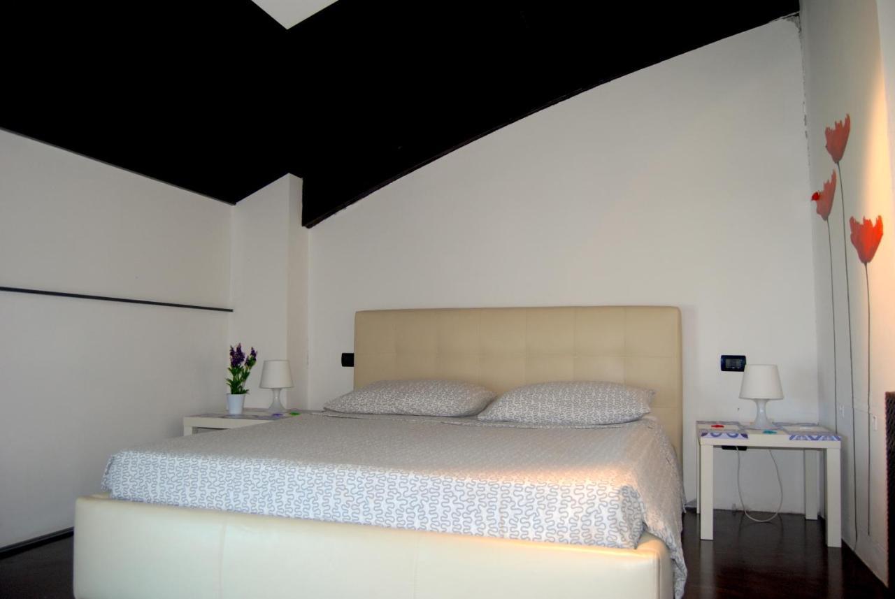 Le Vele Affittacamere Desenzano del Garda Exterior foto